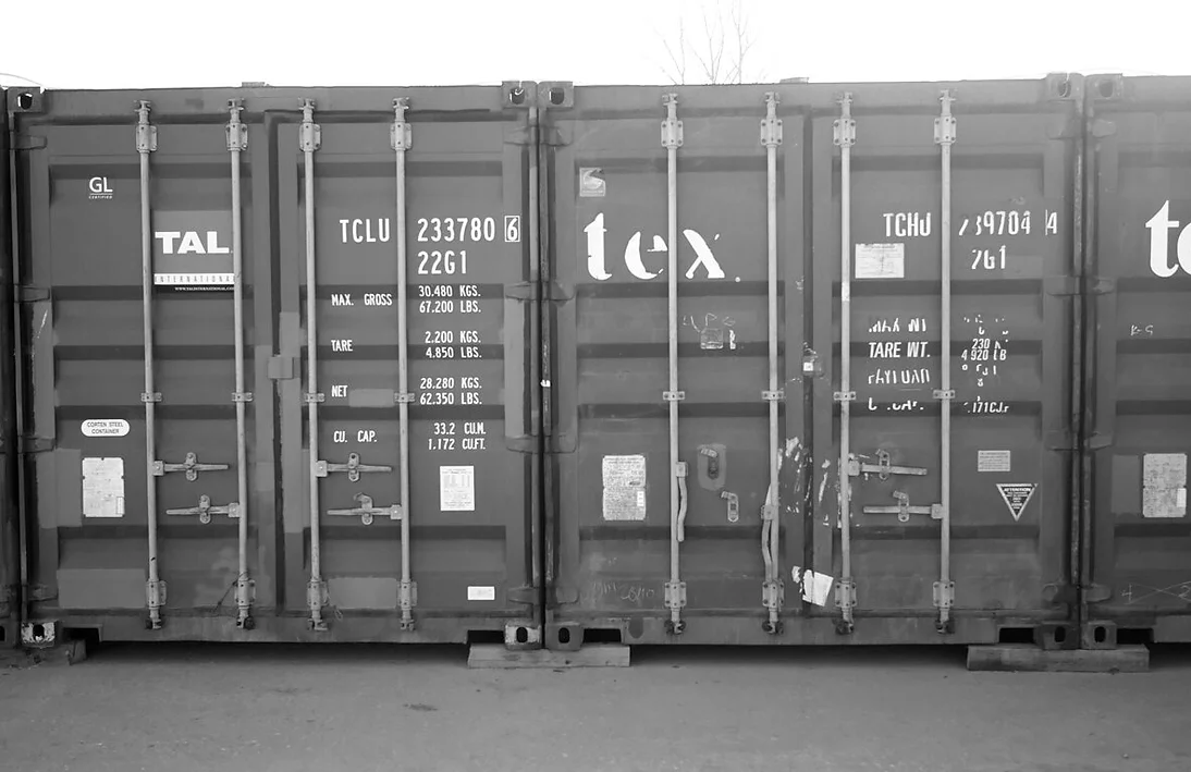 Аренда морских контейнеров под склад для хранения вашего товара и вещей в Москве и Московской области.